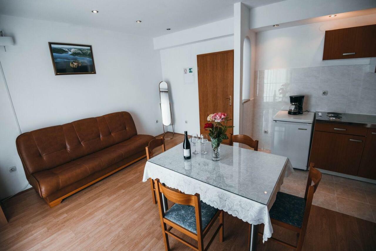 Apartmani Tamaris Βόντιτσε Εξωτερικό φωτογραφία